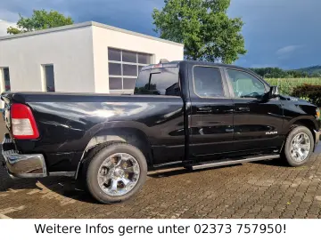 RAM 1500 5.7l Quad Cab, Kamera, Navi-App