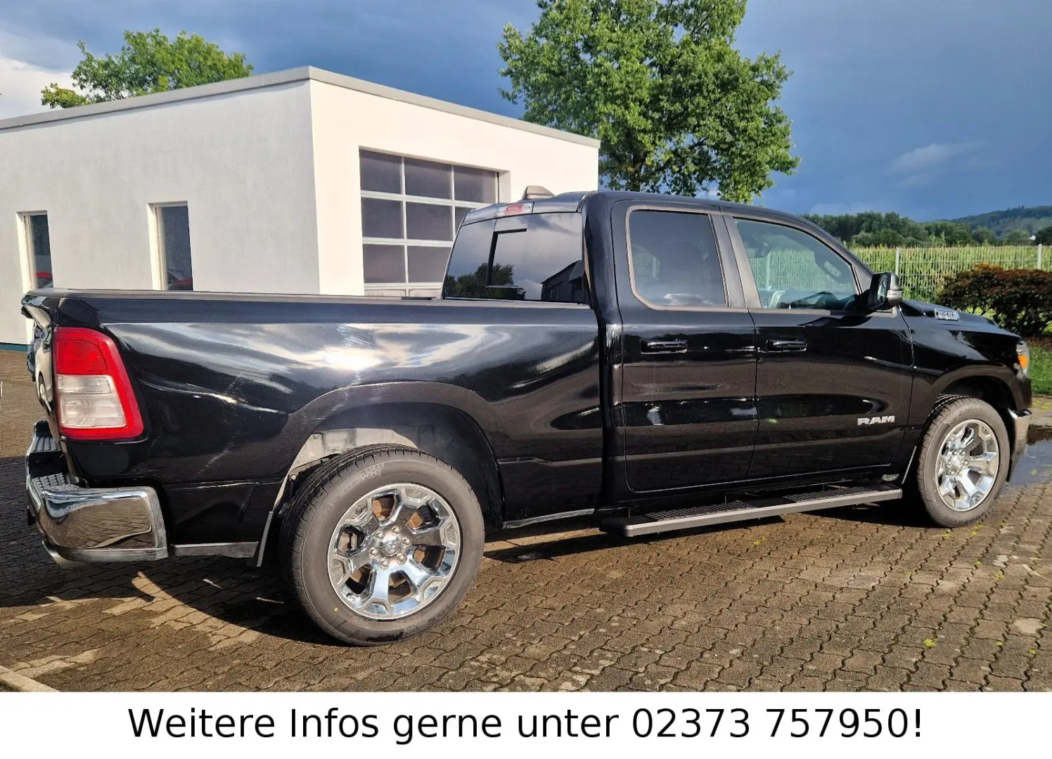 RAM 1500 5.7l Quad Cab, Kamera, Navi-App