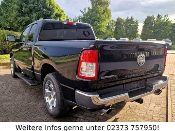 RAM 1500 5.7l Quad Cab, Kamera, Navi-App