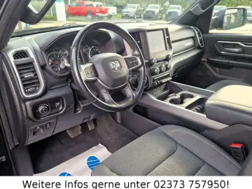 RAM 1500 5.7l Quad Cab, Kamera, Navi-App
