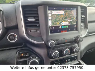 RAM 1500 5.7l Quad Cab, Kamera, Navi-App