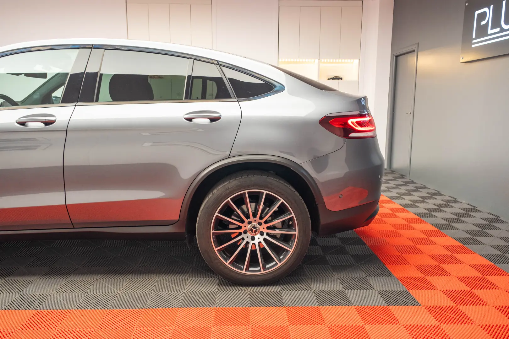 Mercedes Benz GLC 300d Coupe