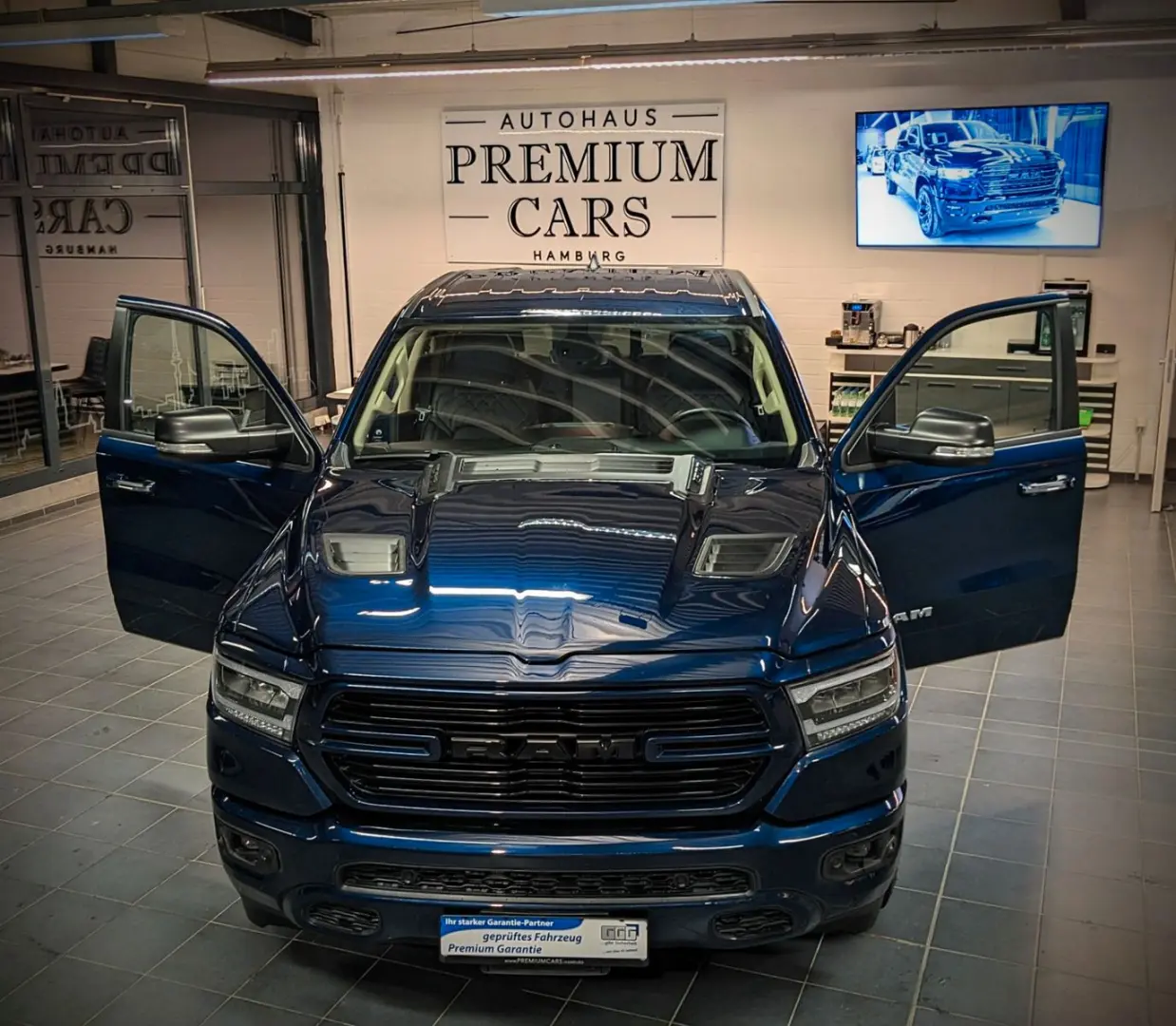 RAM 1500 BIGHORN E-TORQUE 3,6 4x4 TÜV NEU AHK