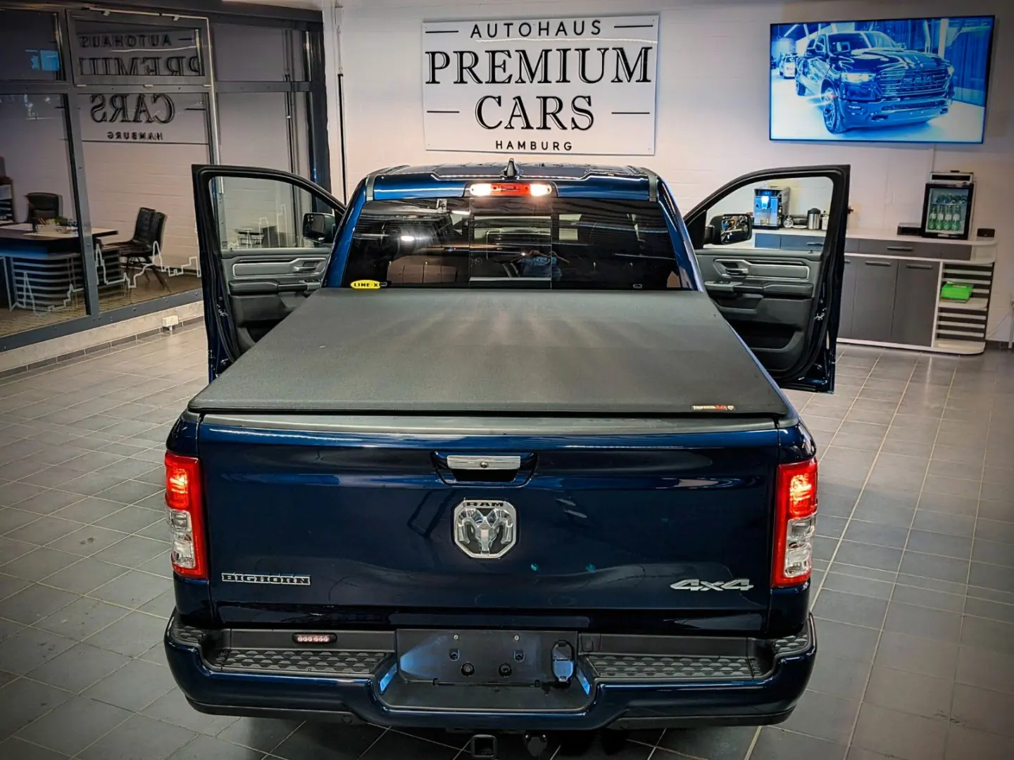 RAM 1500 BIGHORN E-TORQUE 3,6 4x4 TÜV NEU AHK