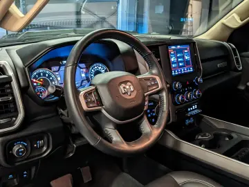 RAM 1500 BIGHORN E-TORQUE 3,6 4x4 TÜV NEU AHK