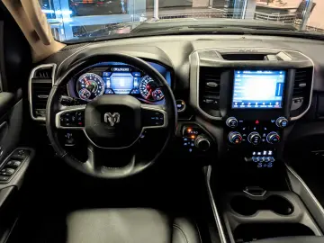 RAM 1500 BIGHORN E-TORQUE 3,6 4x4 TÜV NEU AHK