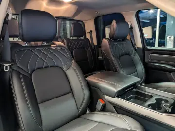 RAM 1500 BIGHORN E-TORQUE 3,6 4x4 TÜV NEU AHK