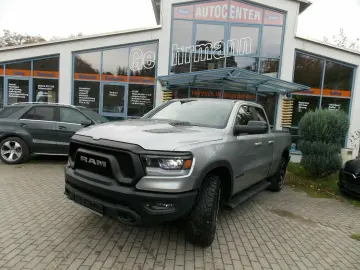 RAM 1500 Rebel Hemi 5 7 4x4 Teilleder Apple CarP