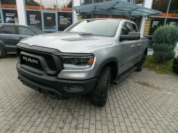 RAM 1500 Rebel Hemi 5,7 4x4 Teilleder