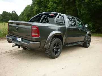 1500 5.7 hemi etorque 4x4  2'lpg 35600  netto