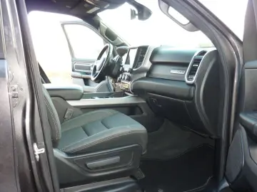 1500 5.7 hemi etorque 4x4  2'lpg 35600  netto