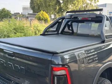 RAM 5.7 V8 HEMI REBEL Offroad 4x4 *AXLE LOCK*