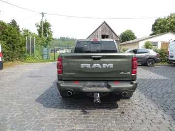RAM 1500 HEMI LPG