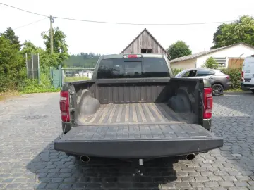 RAM 1500 HEMI LPG