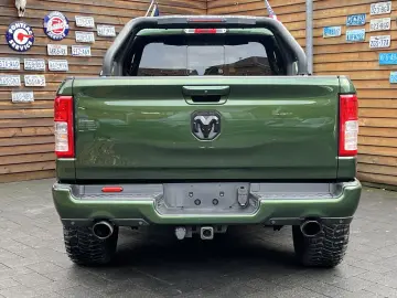 RAM 1500 OFFROAD 5,7L 4x4 AHK CarPlay Rollbar