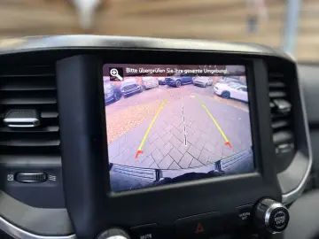 RAM 1500 OFFROAD 5,7L 4x4 AHK CarPlay Rollbar