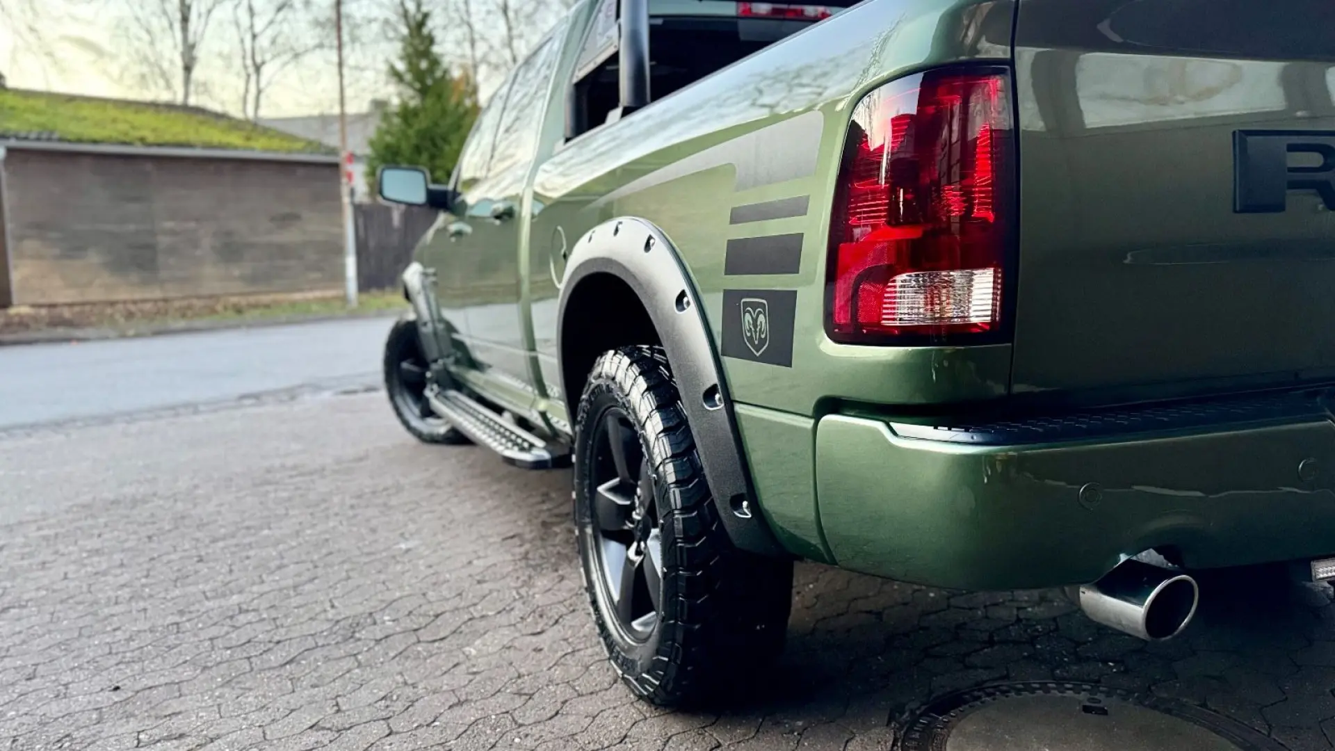 SPORT*LPG NEU*AHK*NAVI*OFF-ROAD*BÜGEL*LONG BED