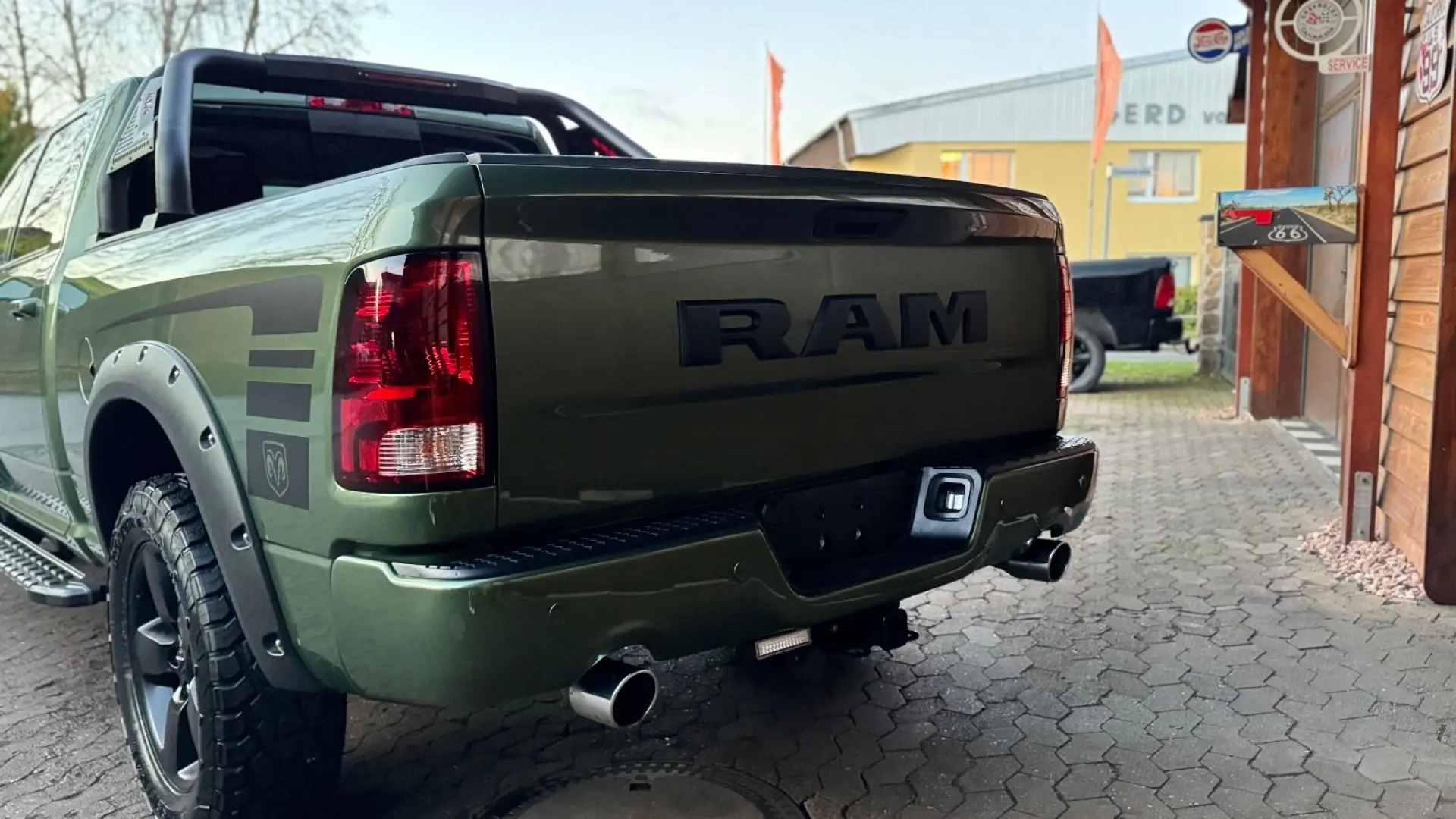 SPORT*LPG NEU*AHK*NAVI*OFF-ROAD*BÜGEL*LONG BED