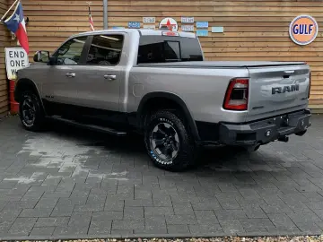 RAM 1500 Rebel Crew Cab 4x4 5,7 LPG LED SHZ