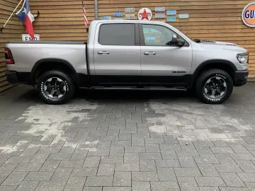 RAM 1500 Rebel Crew Cab 4x4 5,7 LPG LED SHZ