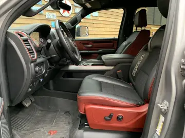 RAM 1500 Rebel Crew Cab 4x4 5,7 LPG LED SHZ