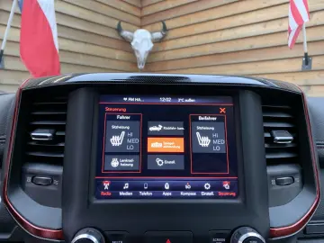 RAM 1500 Rebel Crew Cab 4x4 5,7 LPG LED SHZ