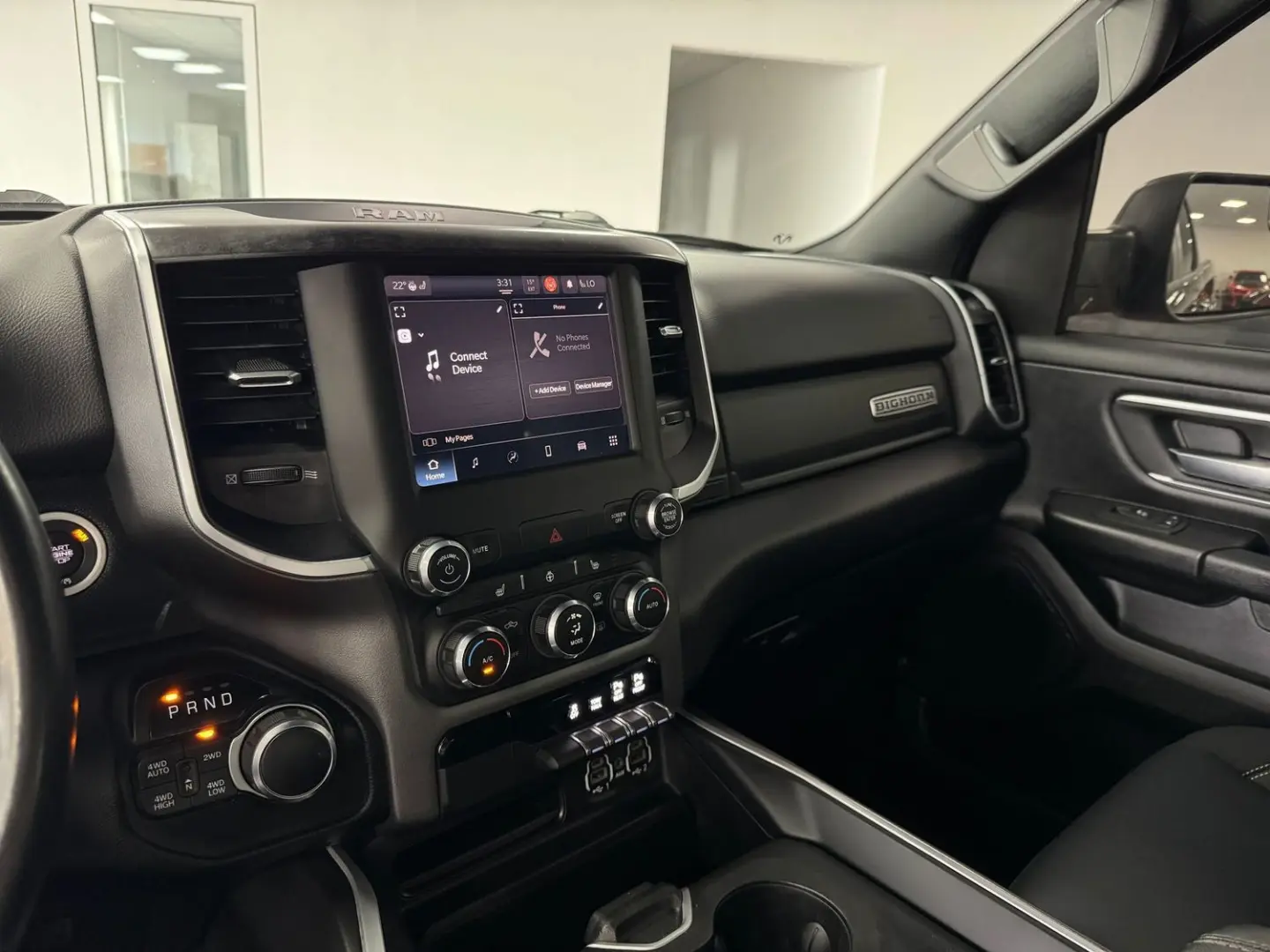 RAM 5,7l V8 *BIGHORN / LEDER / SZH*