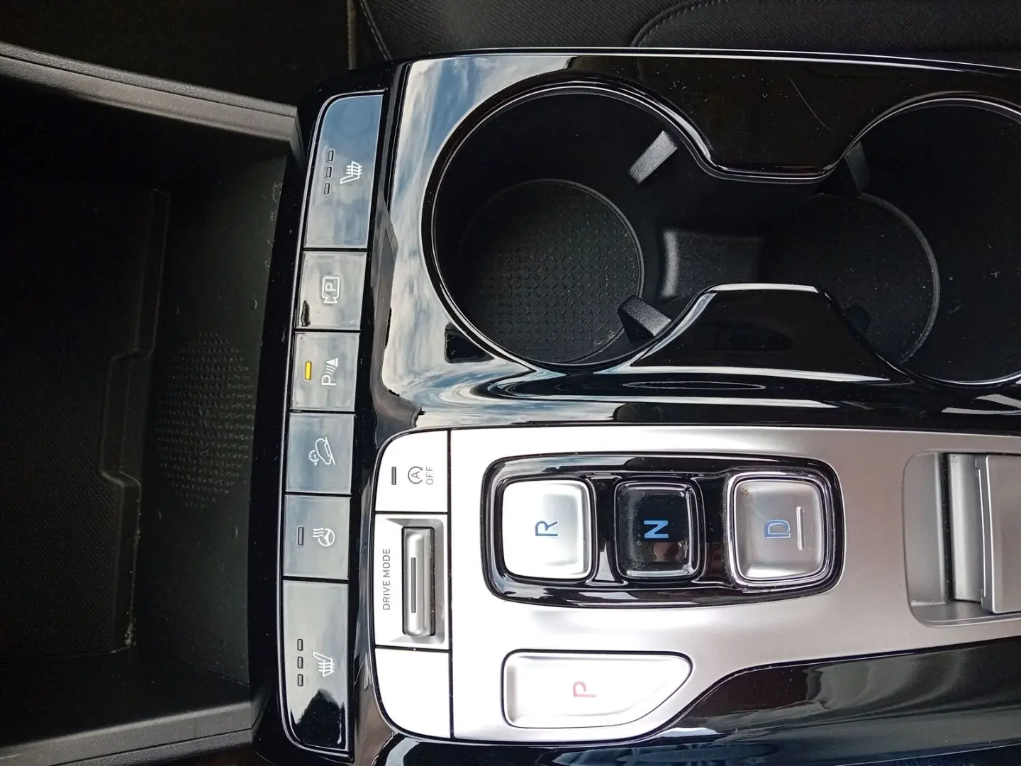Tucson 1.6 CRDI DCT Trend AHK Assistenz Navigati