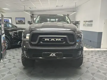 Ram 1500 5.7 V8 6