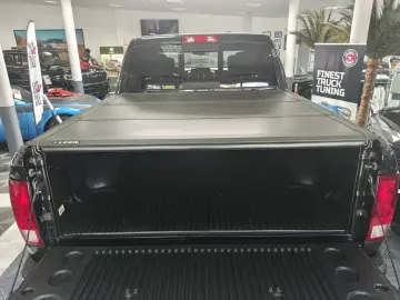 Ram 1500 5.7 V8 6