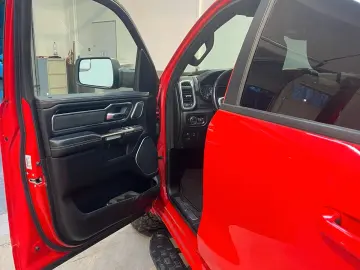 RAM 1500 5.7l 4x4 Gen5 Laramie - 3.5T AHK