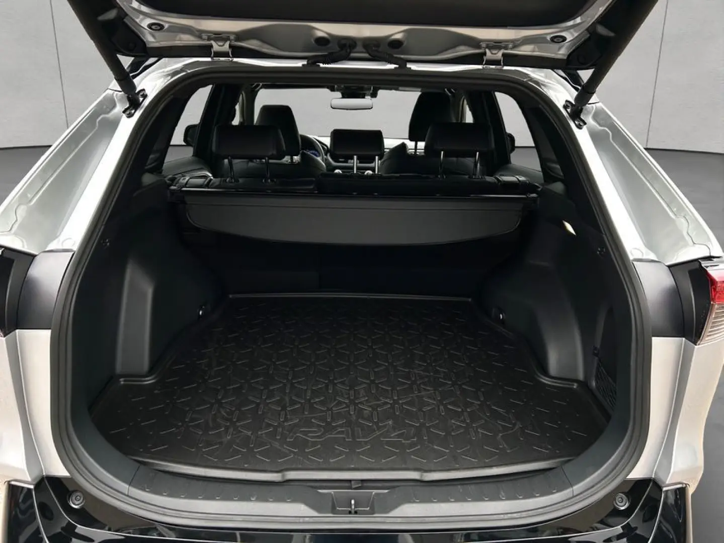RAV 4 2.5 4x4 Hybrid Style Selection