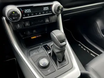 RAV 4 2.5 4x4 Hybrid Style Selection