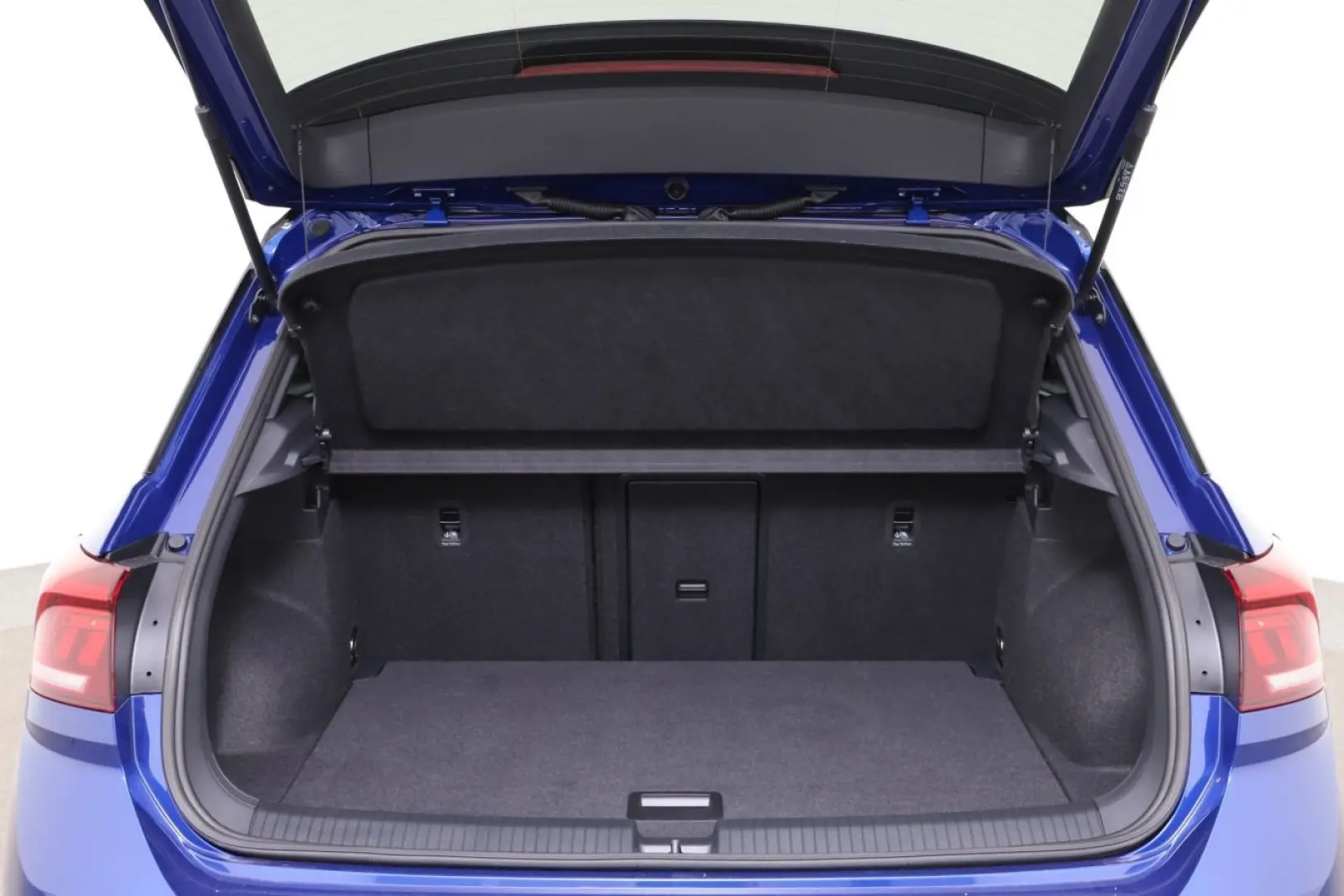 T-Roc 2.0 TDI DSG R-Line Black-Style LED+ ACC Ka
