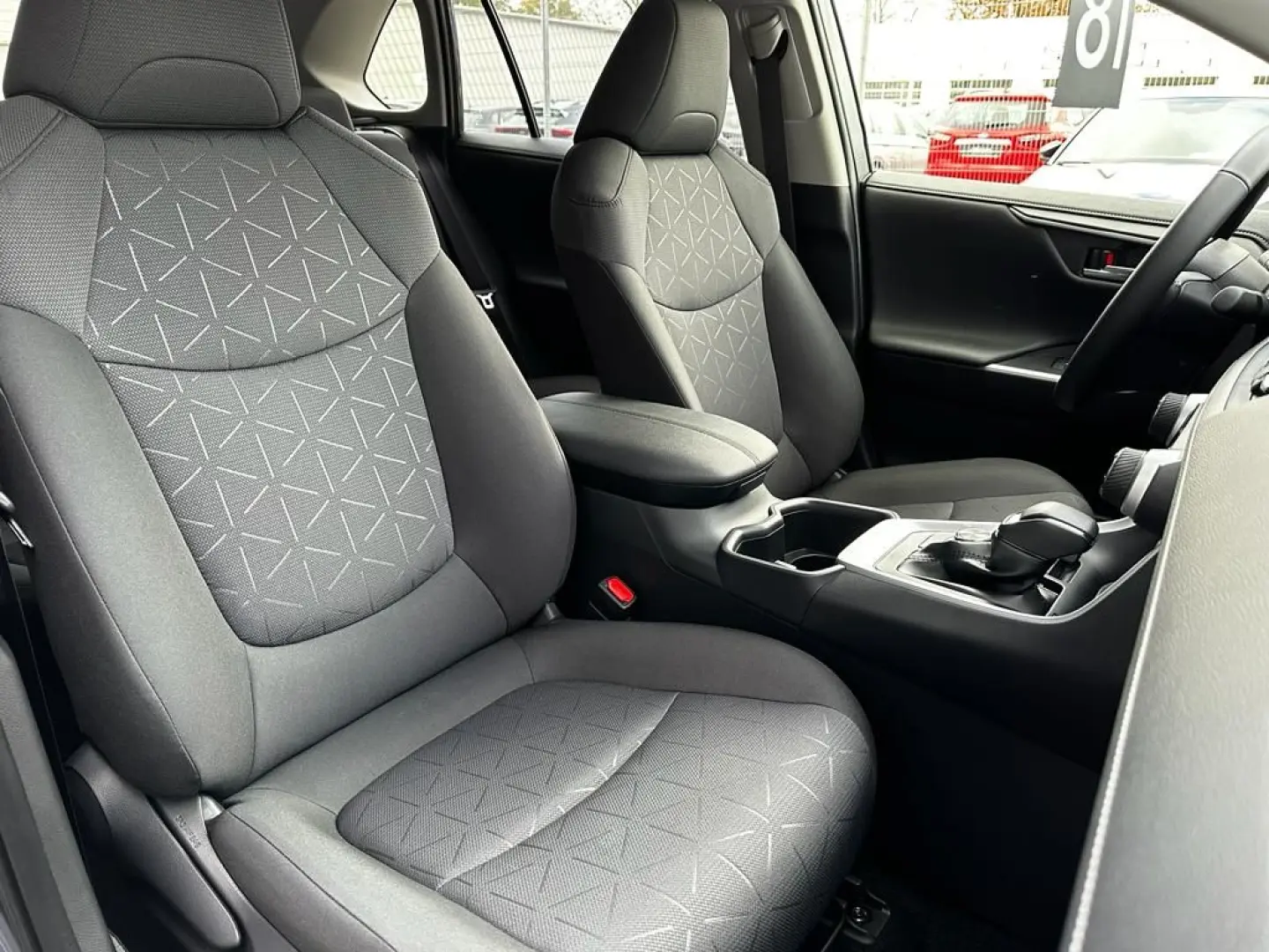 RAV 4 2.5 Hybrid CVT 4x4 Active Navi LED PDC e.H