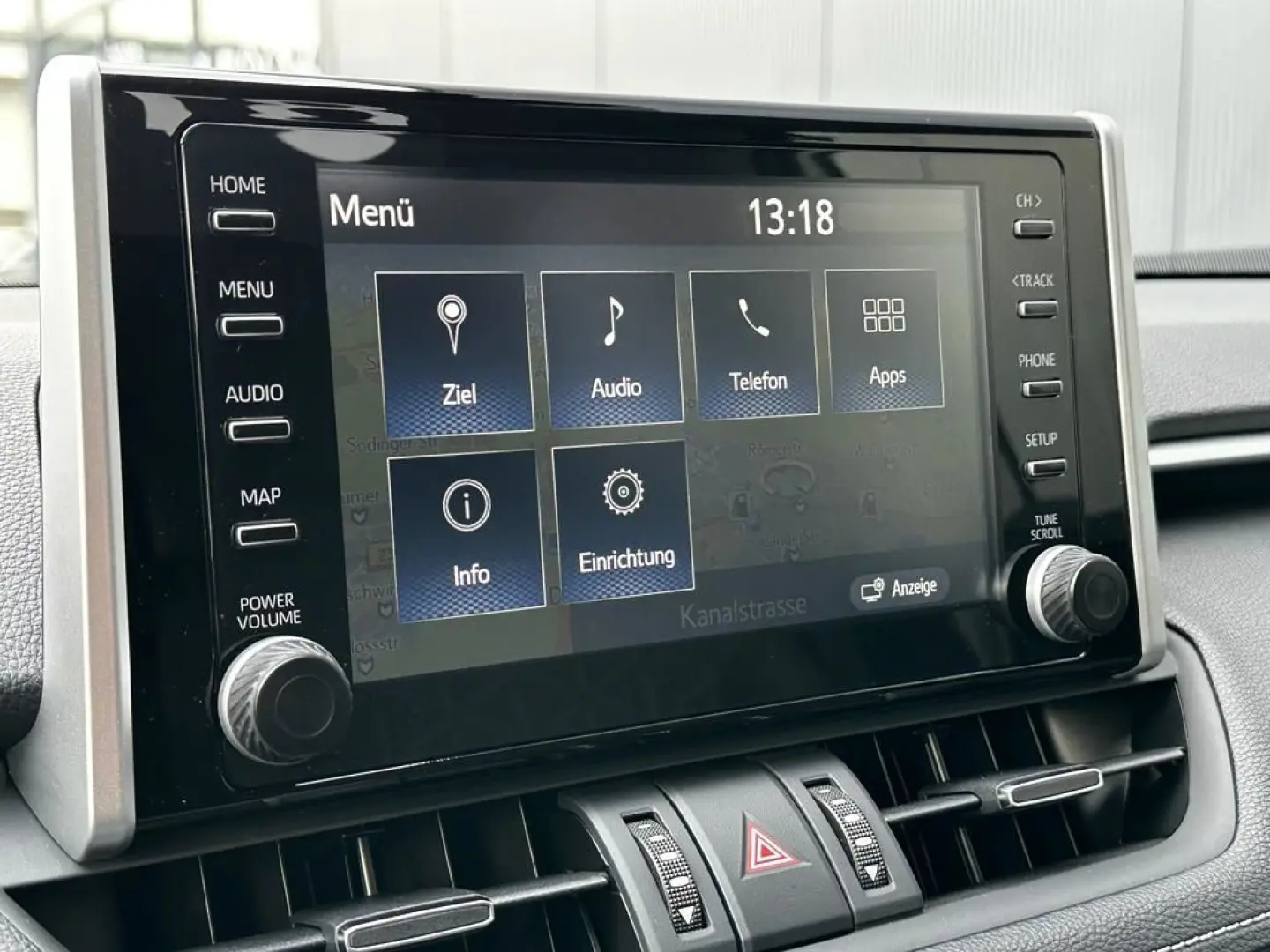 RAV 4 2.5 Hybrid CVT 4x4 Active Navi LED PDC e.H
