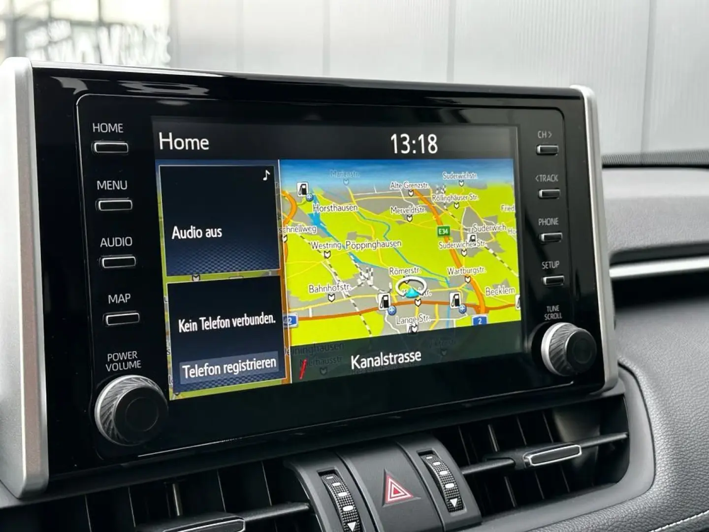 RAV 4 2.5 Hybrid CVT 4x4 Active Navi LED PDC e.H