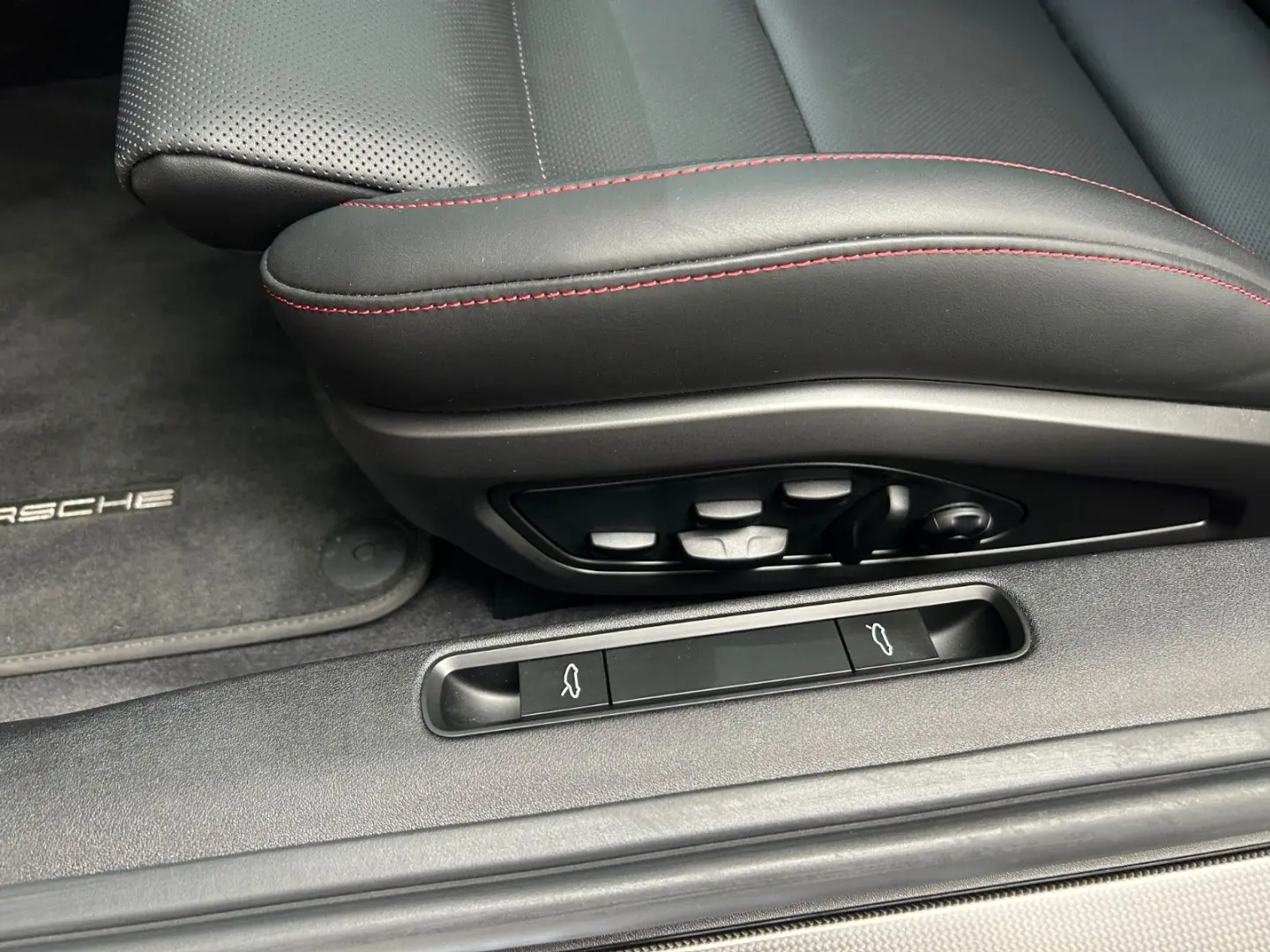 992 Turbo S Coupé Lift Aero Burmester Nachtsicht