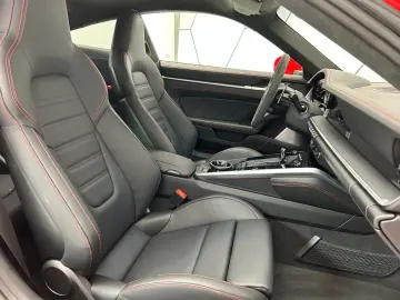 992 Turbo S Coupé Lift Aero Burmester Nachtsicht