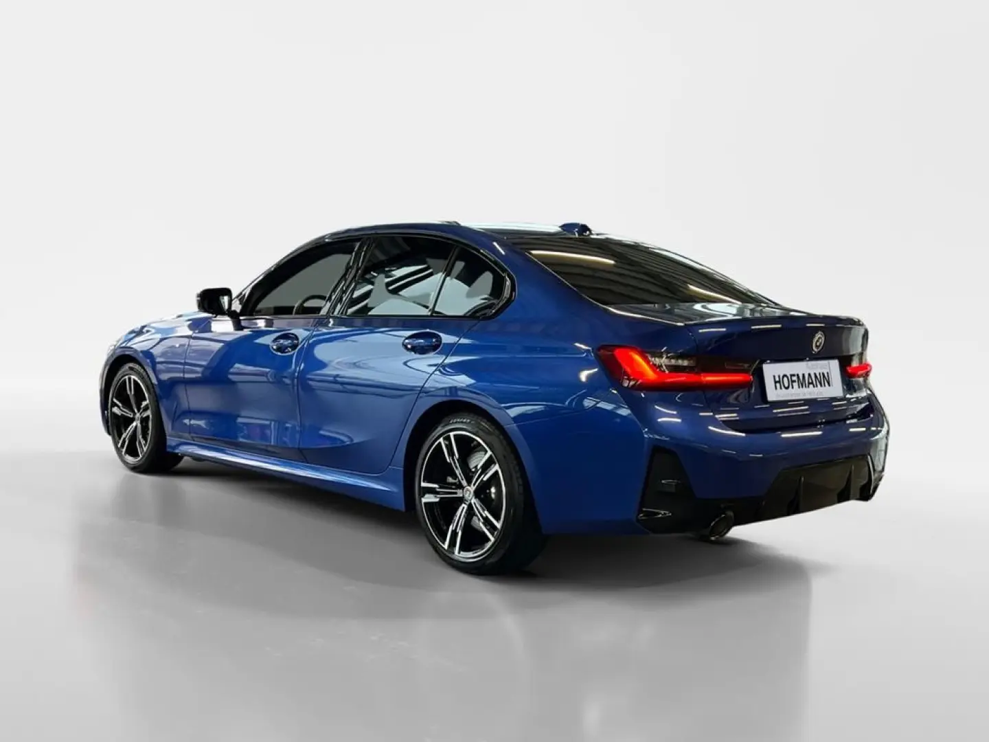 330i xDrive M Sport