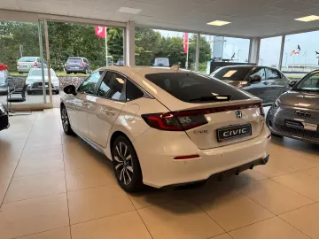 Civic Lim. 5-trg. e:HEV Elegance