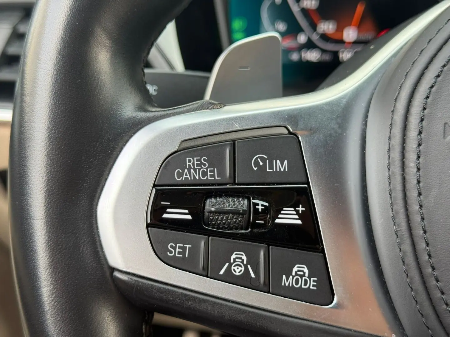 M440 i xD Cabrio Laser 360° HUD ACC H/K Nackenwä