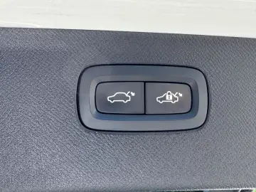 XC90 T8 AWD INSCRIPTION EXPR.+AHK+INTELLISAFE++