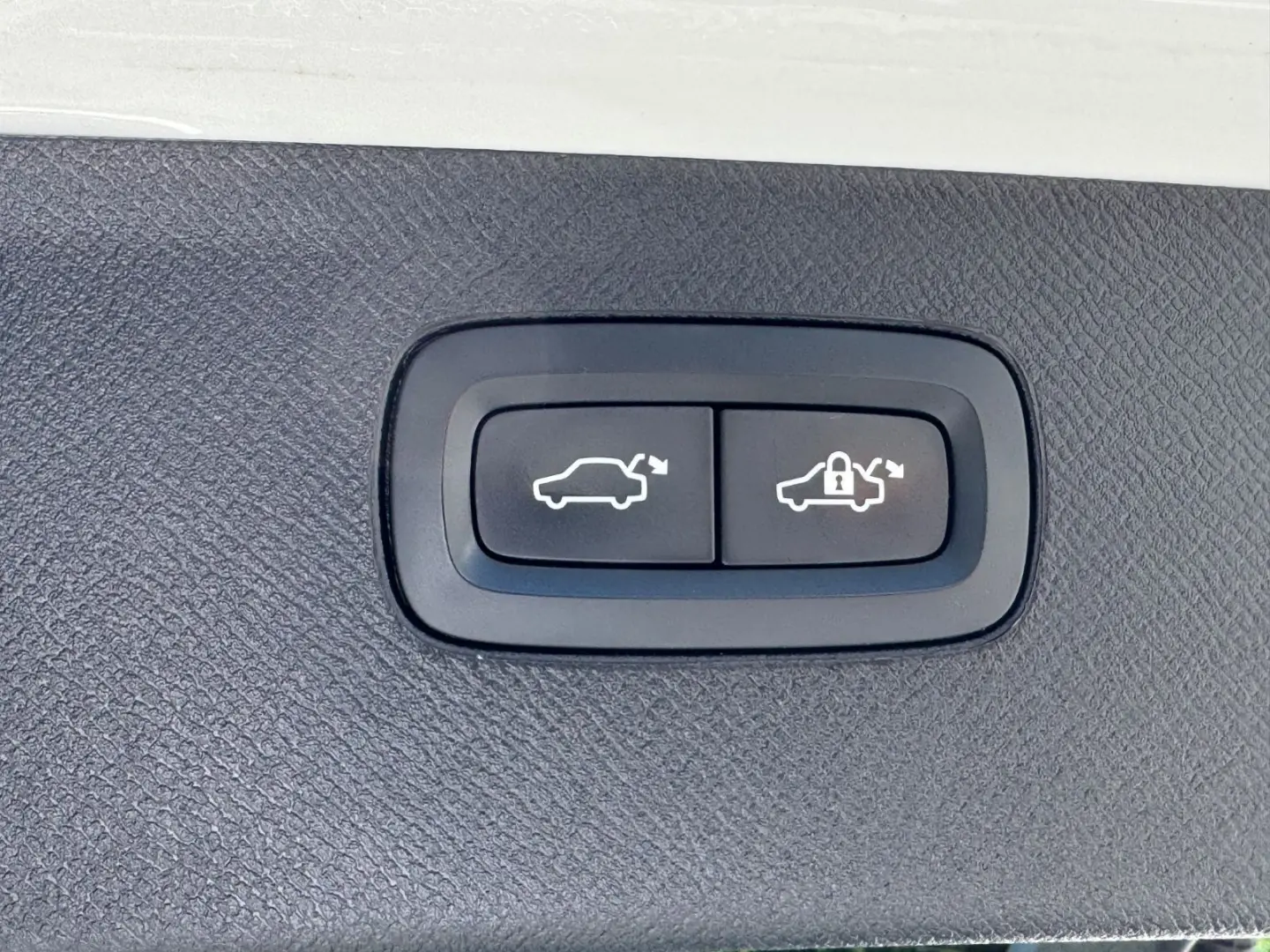 XC90 T8 AWD INSCRIPTION EXPR.+AHK+INTELLISAFE++
