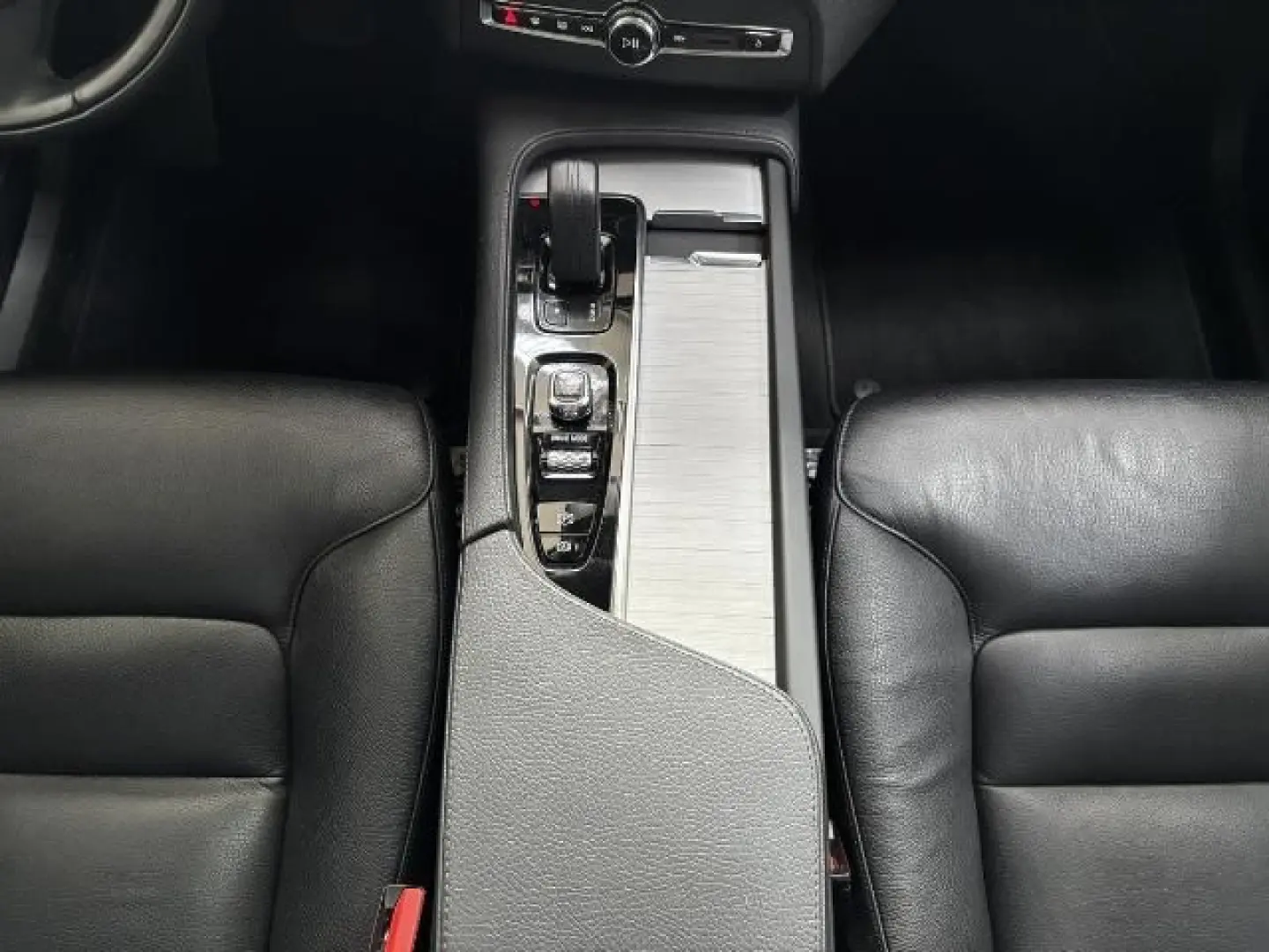 XC90 T8 AWD Inscription LED ACC HUD Pano AHK H/K