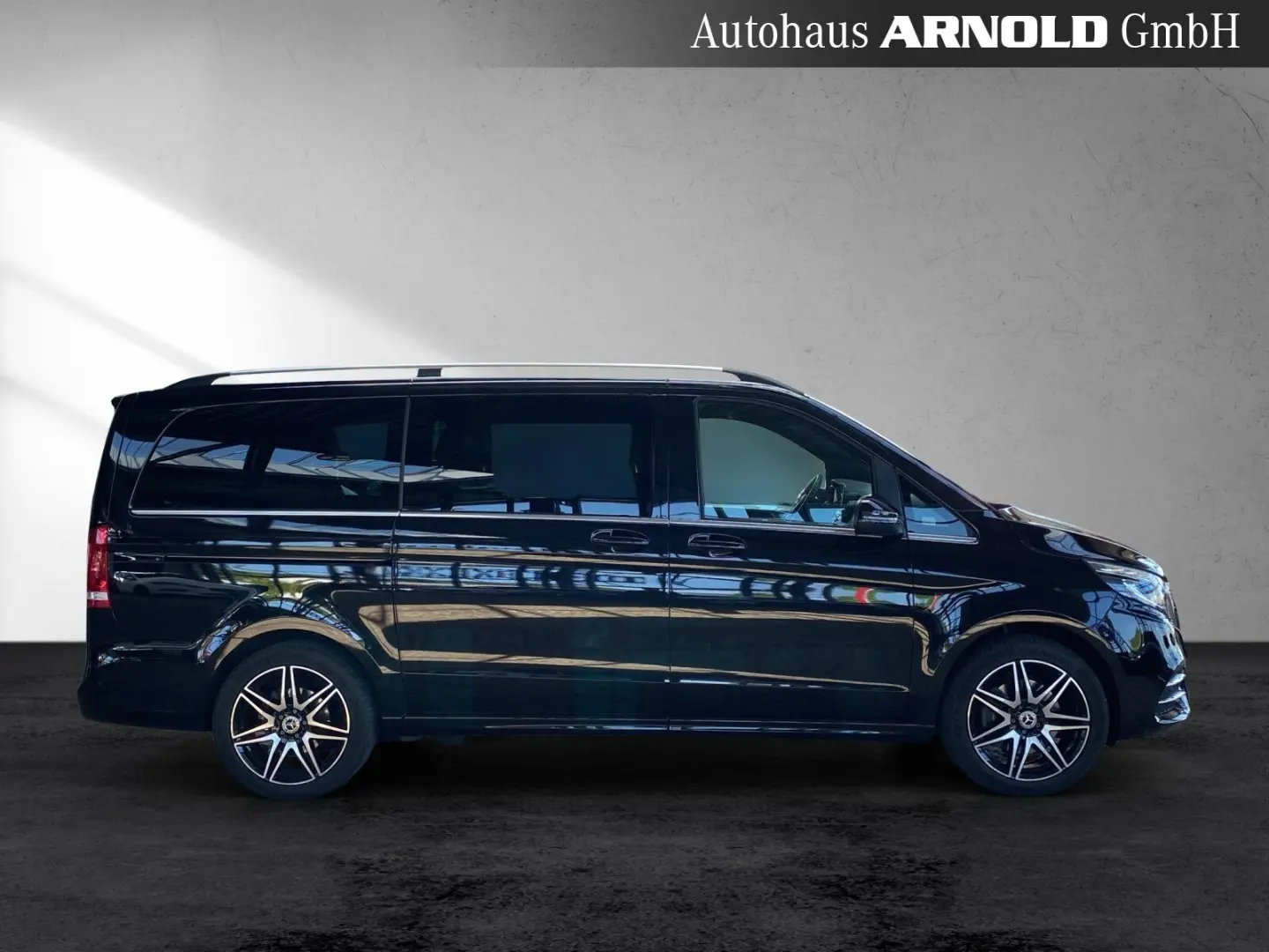 V 300 d 4M AVANTGARDE Lang AMG L 360° Distr 7-S.