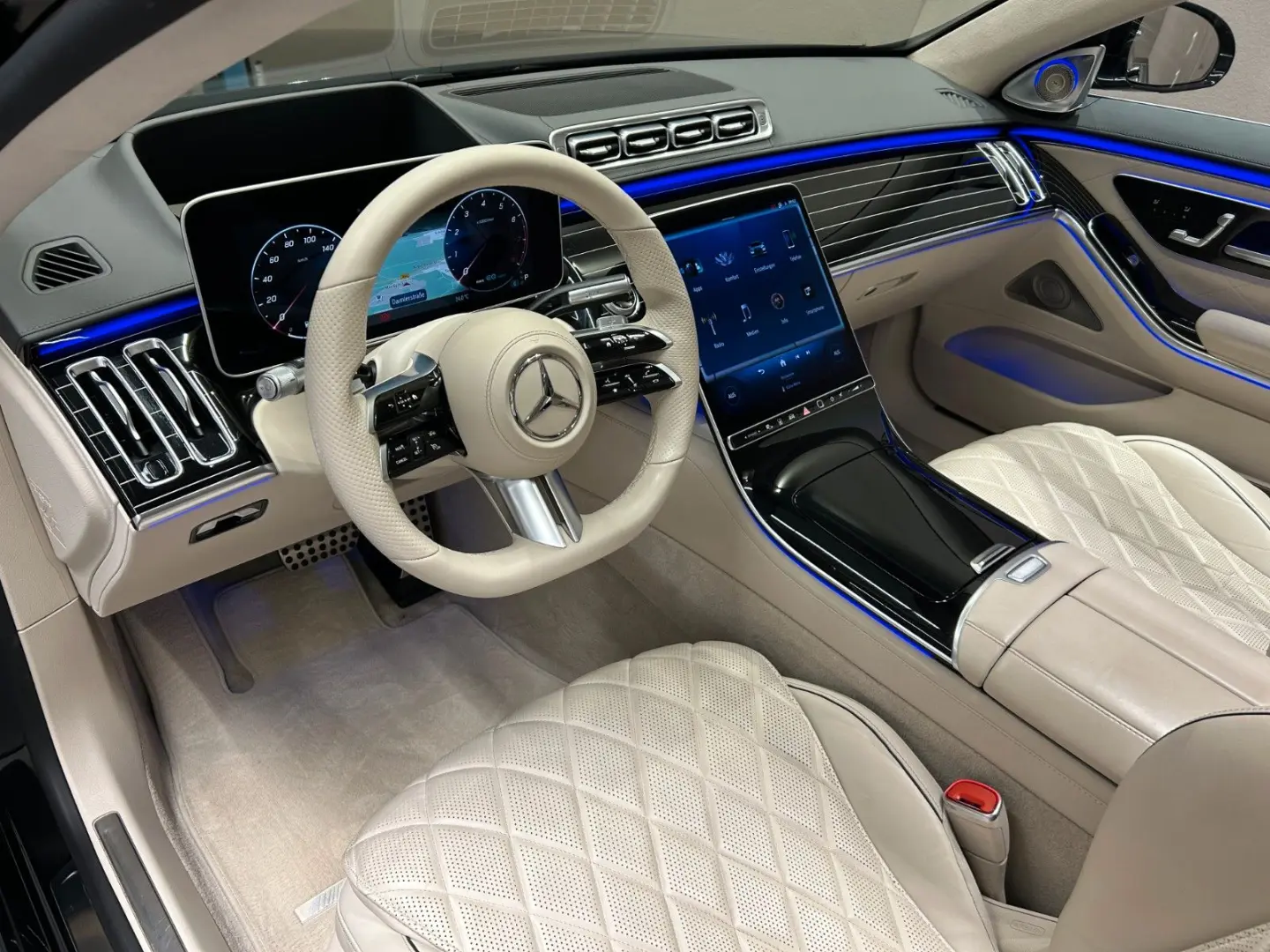 S580 4M L*AMG*NIGHT*CHAUFFEUR-PAKET*EXKLUSIV*3D*