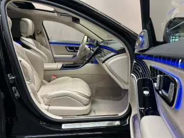 S580 4M L*AMG*NIGHT*CHAUFFEUR-PAKET*EXKLUSIV*3D*