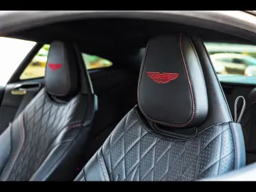 DB12 V8 COUPE Q SPECIAL°OBERON BLACK°360°KERAMIK