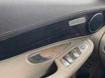 GLC 300 e Exclusive Leder*Kamera*Sound*Virtual*l